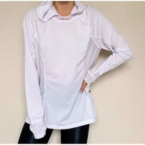 NWT‎ Fabletics Alecia Performance Athletic White
Pullover Top XXL